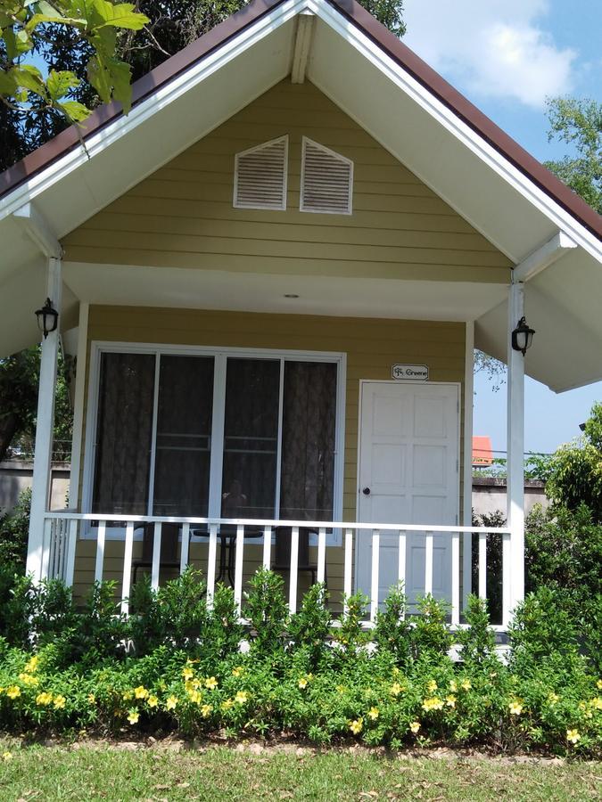 Bo Tree Cottage On The River Mukdahan Esterno foto